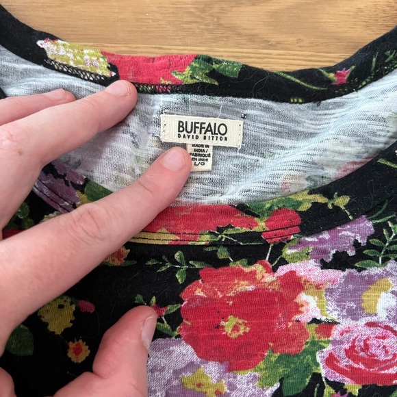 Sz L Buffalo jeans crop top - Picture 2 of 2